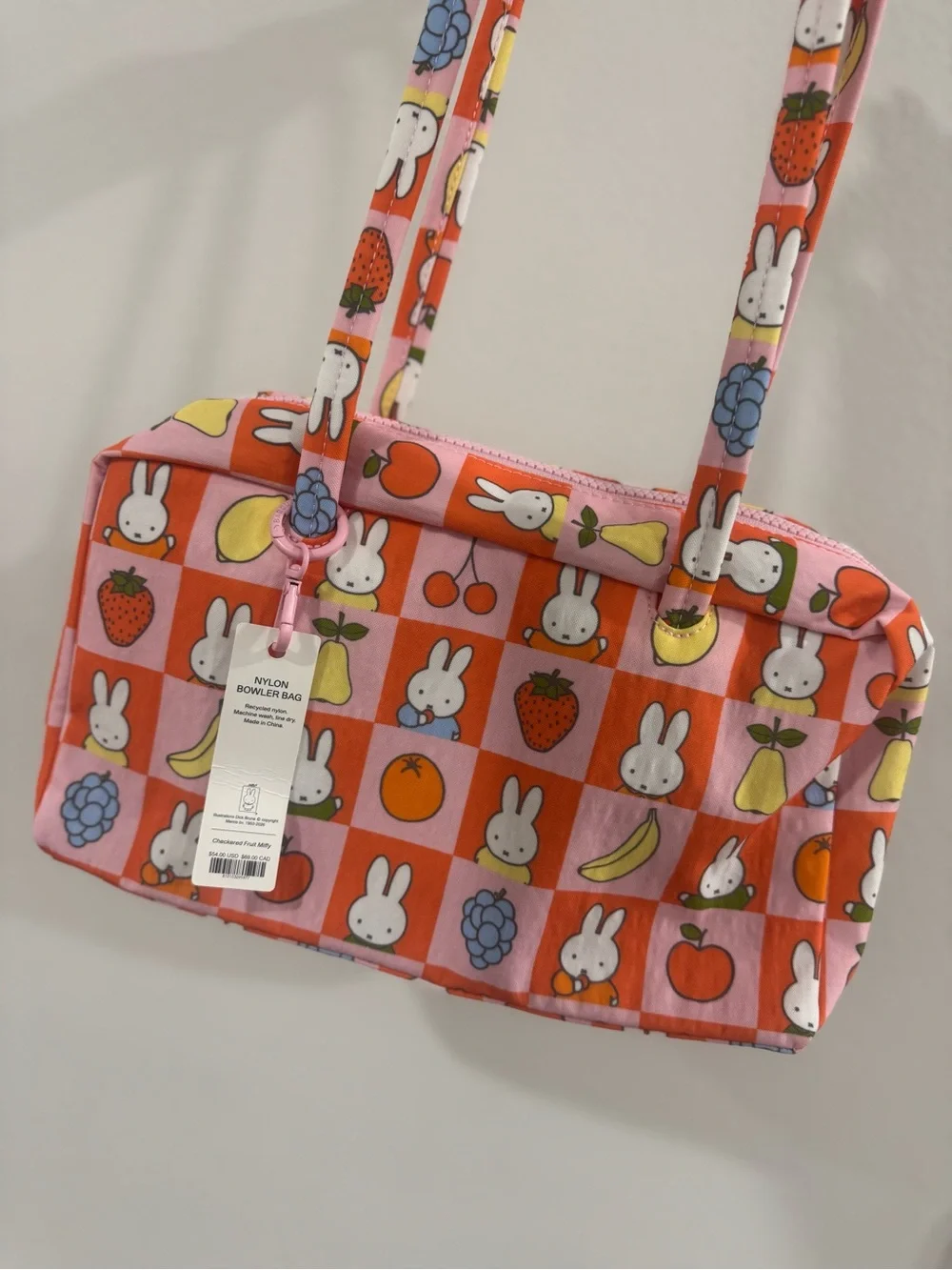 Miffy x UO Baggu Orange & White Nylon Bowler Bag - Picture 3 of 6